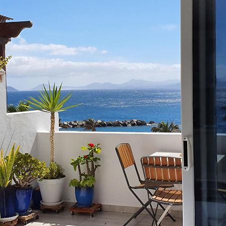 Апартаменты Playa Blanca Sea View Экстерьер фото